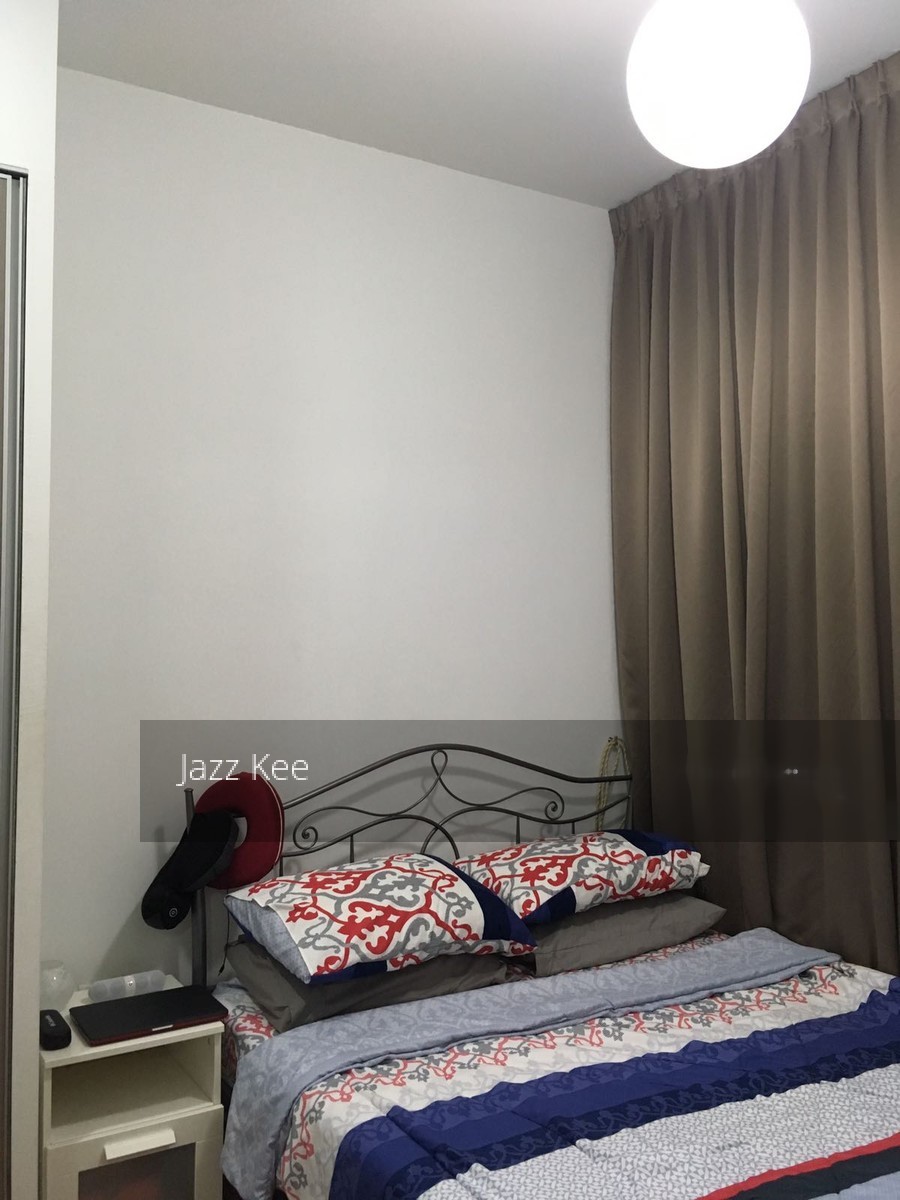 Thomson V Two thumbnail photo